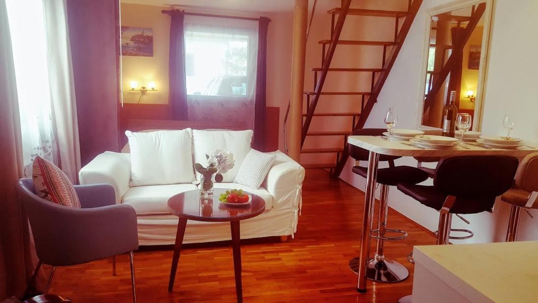Studio Apartman Meli Appartement Poreč Buitenkant foto